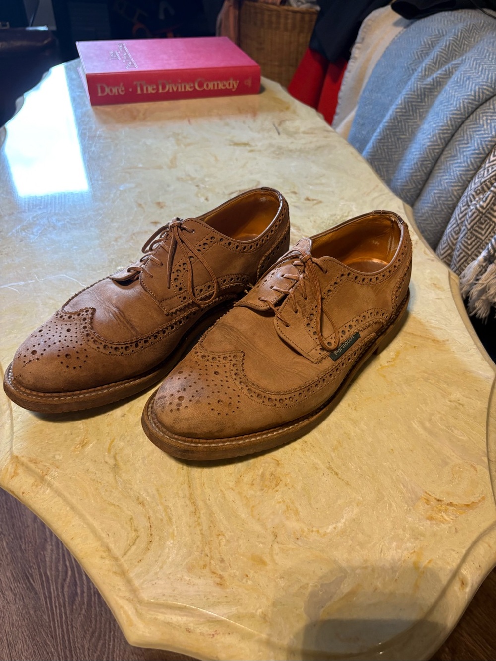 Men's Tan Wingtip Brogue Lace-Up Oxfords